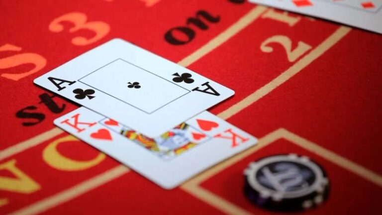 Khám Phá Luật Chơi Blackjack Và Cách Chơi Hiệu Quả